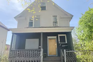 686 Sherburne Ave, Saint Paul, MN 55104 - Photo 3