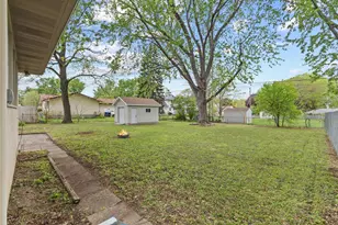 2085 Hamline Ave N, Roseville, MN 55113 - Photo 31
