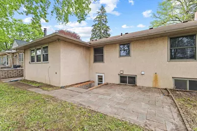 2085 Hamline Avenue N, Roseville, MN 55113 - Photo 35