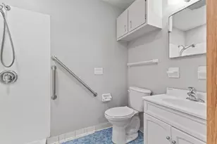 2085 Hamline Ave N, Roseville, MN 55113 - Photo 17