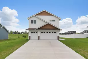 4634 9th St NE, Saint Cloud, MN 56304 - Photo 25