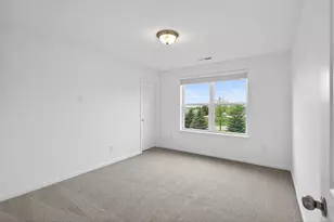 20503 Gunnison Dr, Lakeville, MN 55044 - Photo 25