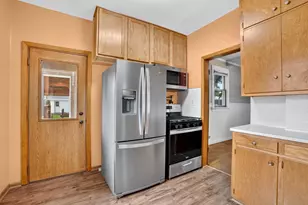 1423 N 2nd St, Mankato, MN 56001 - Photo 5