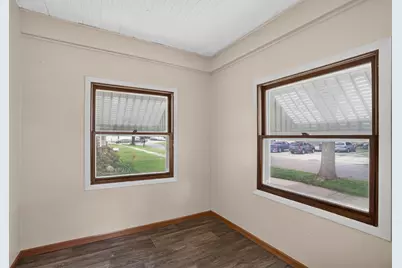 1423 N 2nd Street, Mankato, MN 56001 - Photo 3