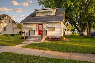 1423 N 2nd Street, Mankato, MN 56001 - Photo 1