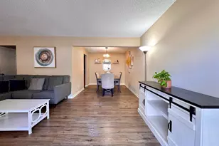 1271 Landmark Trail S, Hopkins, MN 55343 - Photo 5