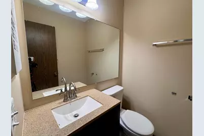1271 Landmark Trail S, Hopkins, MN 55343 - Photo 13