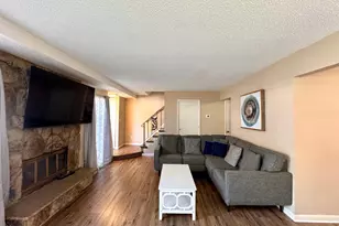 1271 Landmark Trail S, Hopkins, MN 55343 - Photo 3