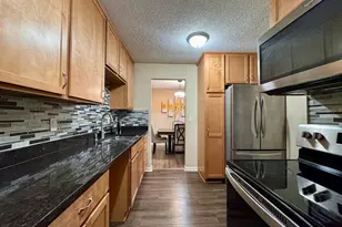 1271 Landmark Trail S, Hopkins, MN 55343 - Photo 7