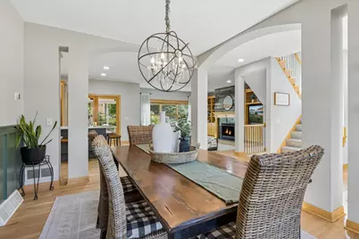 10423 Raleigh Road, Woodbury, MN 55129 - Photo 5