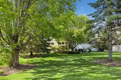 10423 Raleigh Road, Woodbury, MN 55129 - Photo 41