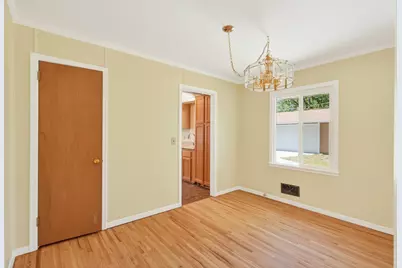 9032 Morgan Avenue S, Bloomington, MN 55431 - Photo 15