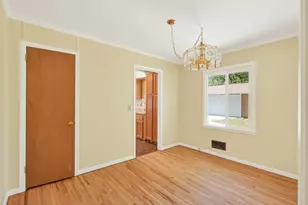 9032 Morgan Ave S, Bloomington, MN 55431 - Photo 15