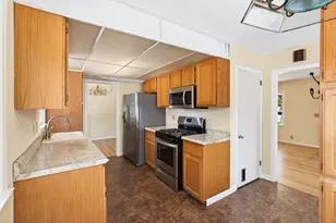 9032 Morgan Ave S, Bloomington, MN 55431 - Photo 11