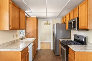 9032 Morgan Ave S, Bloomington, MN 55431 - Photo 3