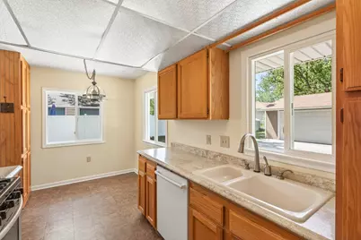 9032 Morgan Avenue S, Bloomington, MN 55431 - Photo 13
