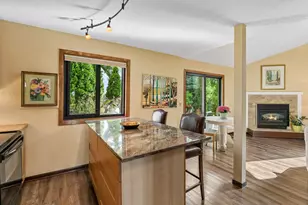 5410 Sanibel Dr, Minnetonka, MN 55343 - Photo 11