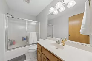3946 Monticello Alcove, Woodbury, MN 55129 - Photo 21