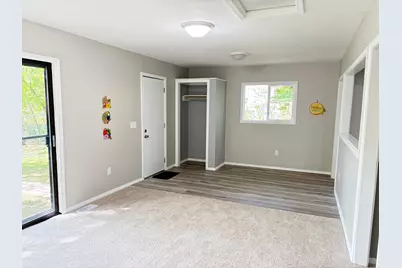 1002 Burgess Street, Saint Paul, MN 55103 - Photo 11