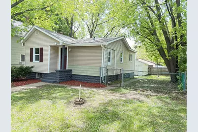 1002 Burgess Street, Saint Paul, MN 55103 - Photo 3