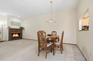 1315 Heggen St, Hudson, WI 54016 - Photo 15