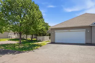1315 Heggen St, Hudson, WI 54016 - Photo 37