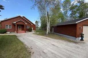 1377 Riverside Dr NW, Baudette, MN 56623 - Photo 3