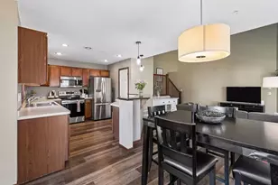593 Stonewood Way, Burnsville, MN 55306 - Photo 5