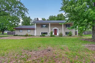 7856 Florida Cir N, Brooklyn Park, MN 55445 - Photo 1