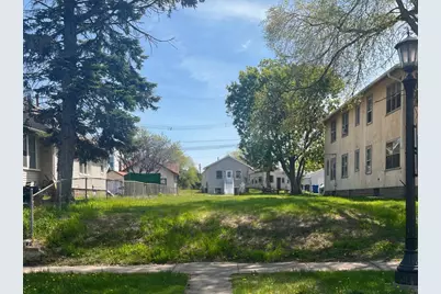 390 Fry Street, Saint Paul, MN 55104 - Photo 1