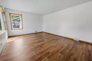 212 E Minnesota St, Saint Joseph, MN 56374 - Photo 25