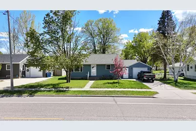 212 E Minnesota Street, Saint Joseph, MN 56374 - Photo 1