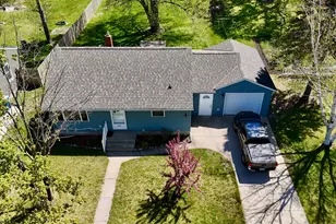 212 E Minnesota St, Saint Joseph, MN 56374 - Photo 3