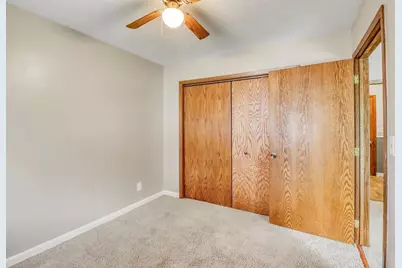 2303 18th Street S, Fargo,  58103 - Photo 27