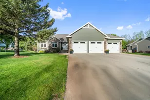 4201 Rue De Frenchman NE, Alexandria, MN 56308 - Photo 3