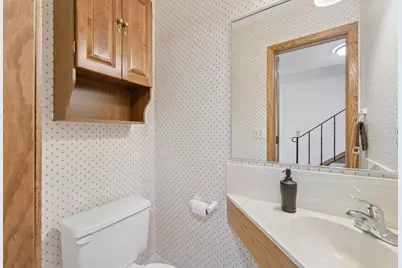 5831 Shores Drive, Brooklyn Center, MN 55429 - Photo 19