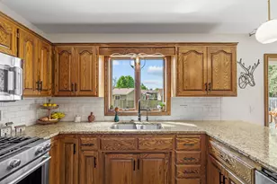 312 Coolidge St, Anoka, MN 55303 - Photo 5