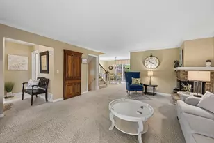 28 Birnamwood Dr, Burnsville, MN 55337 - Photo 9