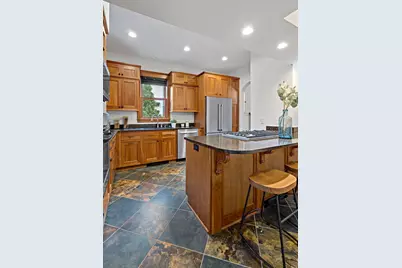 2824 Irving Avenue S, Minneapolis, MN 55408 - Photo 11