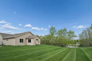 10105 180th Ave NW, Elk River, MN 55330 - Photo 37