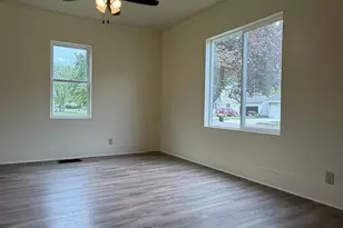 506 E Mondale St, Elmore, MN 56027 - Photo 15