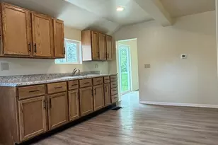506 E Mondale St, Elmore, MN 56027 - Photo 7