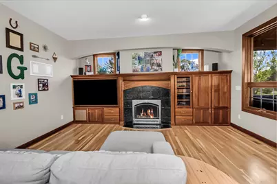 19700 Oak Grove Avenue, Prior Lake, MN 55372 - Photo 13