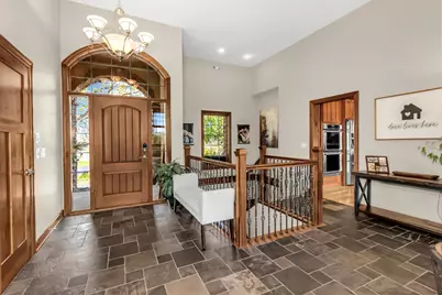 19700 Oak Grove Avenue, Prior Lake, MN 55372 - Photo 3