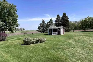 84777 State Hwy 60, Madelia, MN 56062 - Photo 3