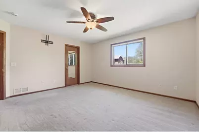 912 Juniper Avenue W, Northfield, MN 55057 - Photo 29