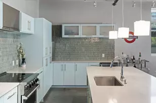 345 6th Ave N, Minneapolis, MN 55401 - Photo 17