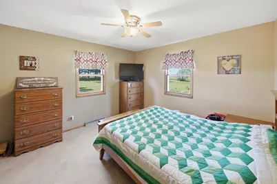7524 58th St NE, Rochester, MN 55906 - Photo 19