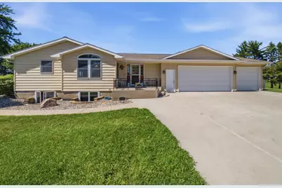 7524 58th St NE, Rochester, MN 55906 - Photo 1