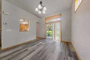 15325 Greenhaven Ln, Burnsville, MN 55306 - Photo 17